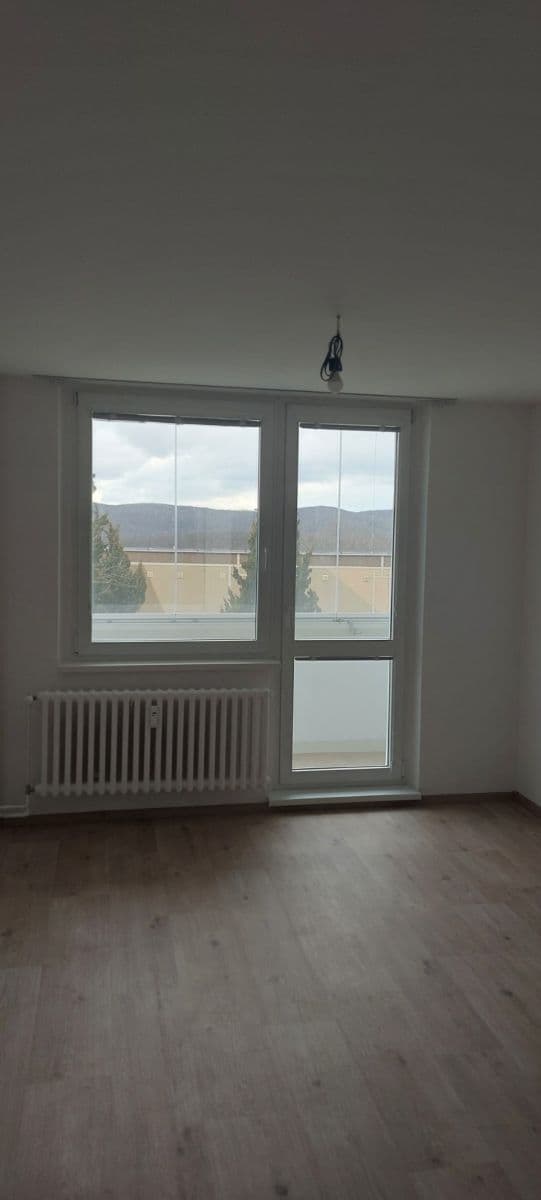 Pronájem bytu 3+1 80 m², Teyschlova, Brno, Jihomoravský kraj Pronájem bytu 3+1 80 m², Teyschlova, Brno, Jihomoravský kraj