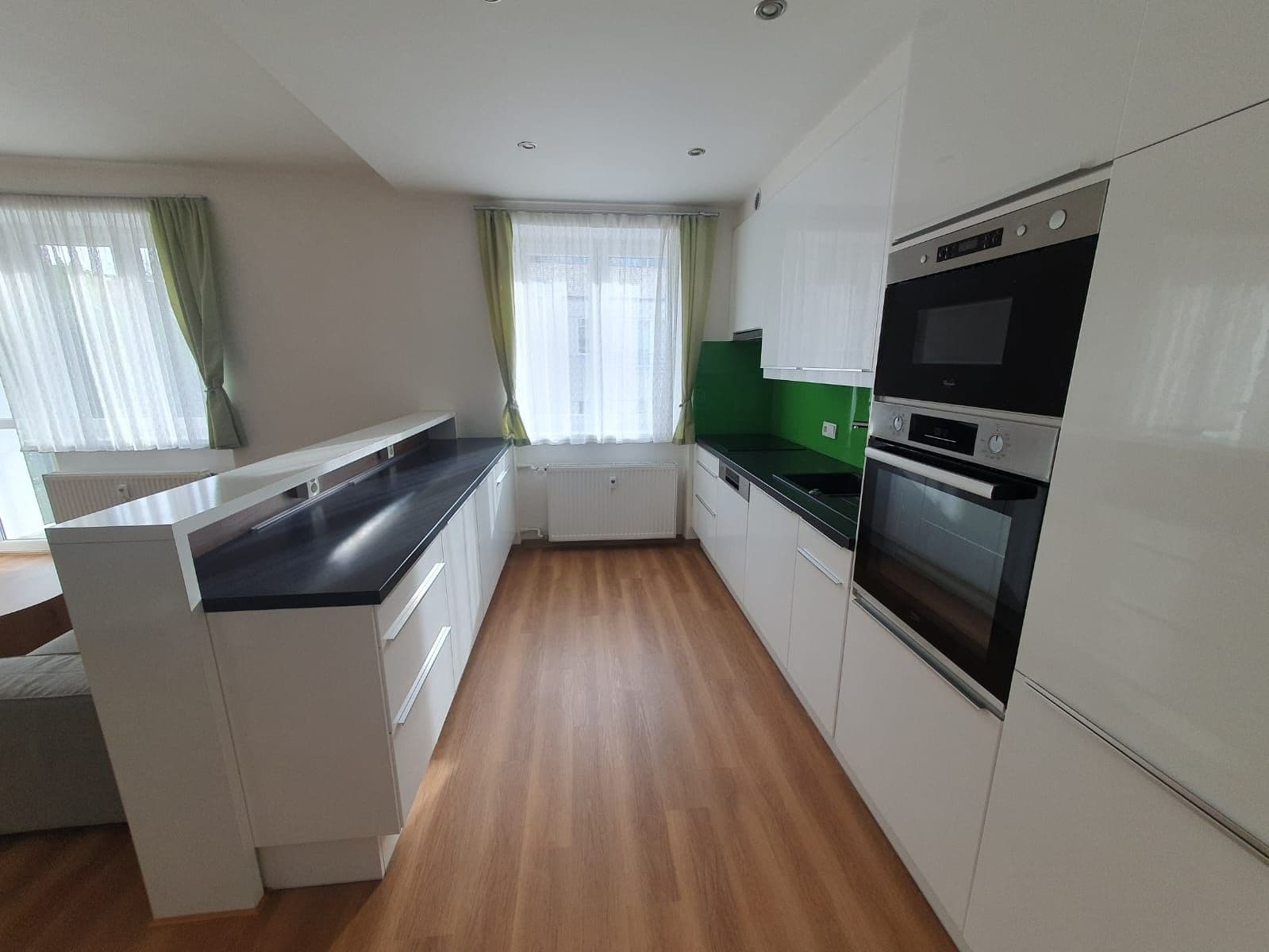 Pronájem bytu 2+kk 52 m², Užocká, Praha, Praha Pronájem bytu 2+kk 52 m², Užocká, Praha, Praha
