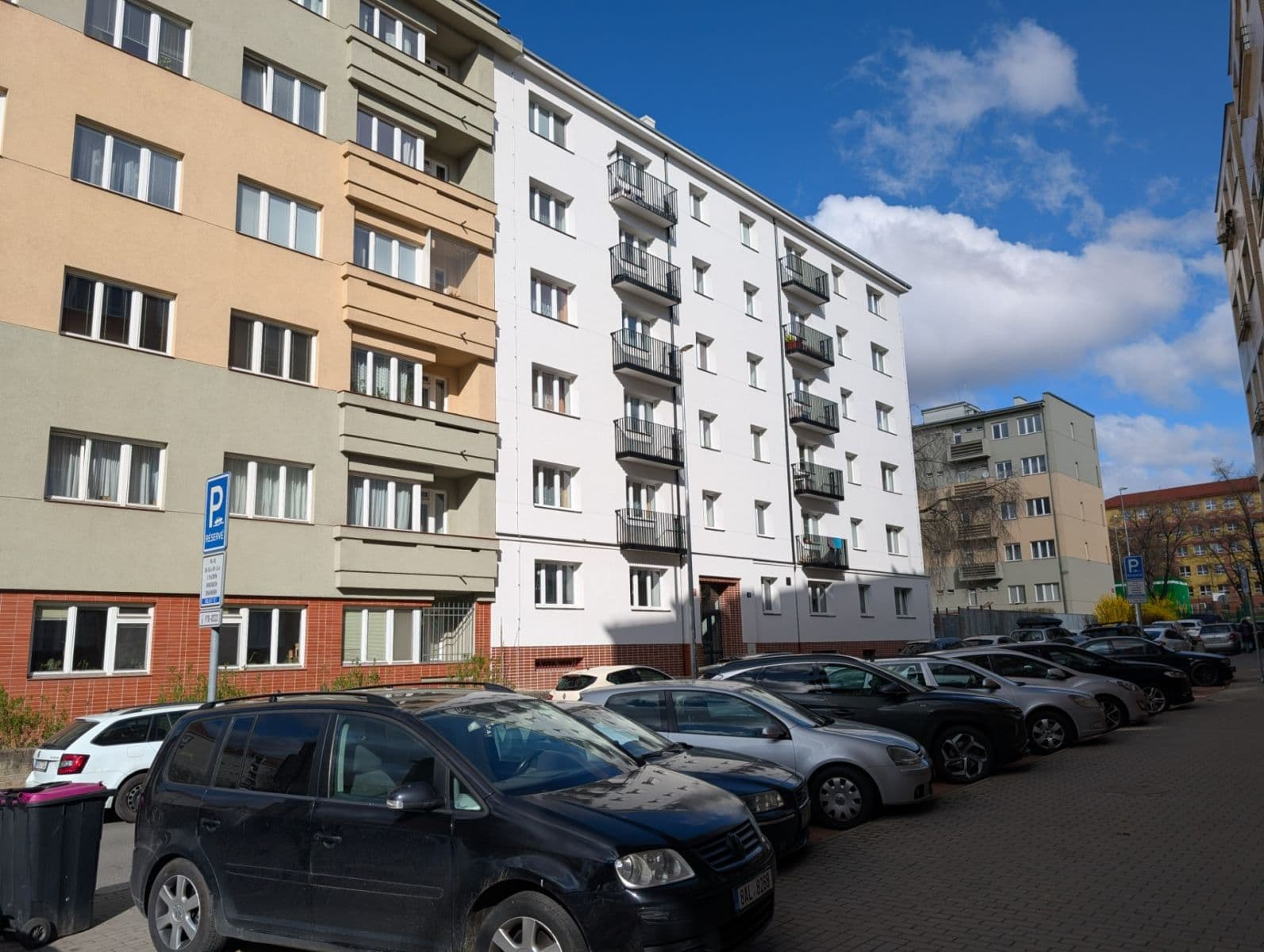 Pronájem bytu 2+kk 52 m², Užocká, Praha, Praha Pronájem bytu 2+kk 52 m², Užocká, Praha, Praha