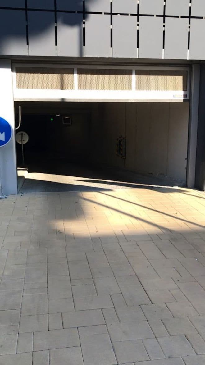 Prodej garáže 12 m², Mandlové, Praha, Praha Prodej garáže 12 m², Mandlové, Praha, Praha