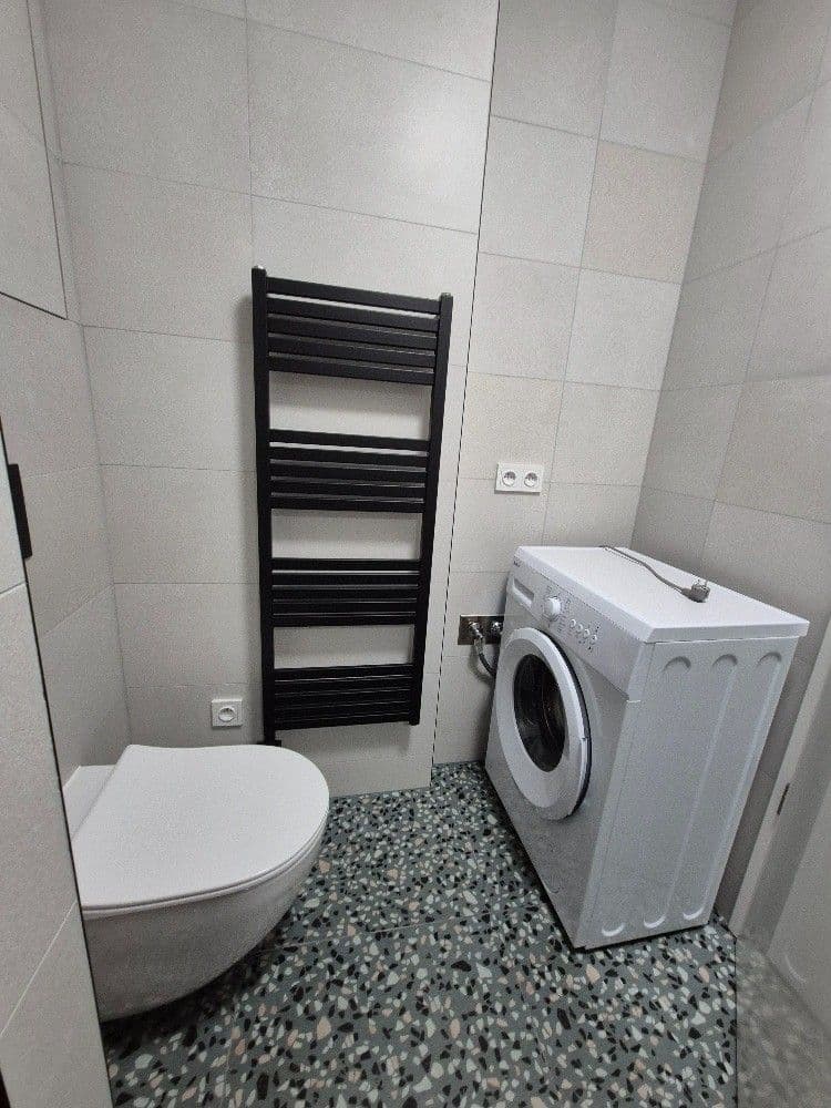 Pronájem bytu 1+kk 27 m², Mezitraťová, Praha, Praha Pronájem bytu 1+kk 27 m², Mezitraťová, Praha, Praha