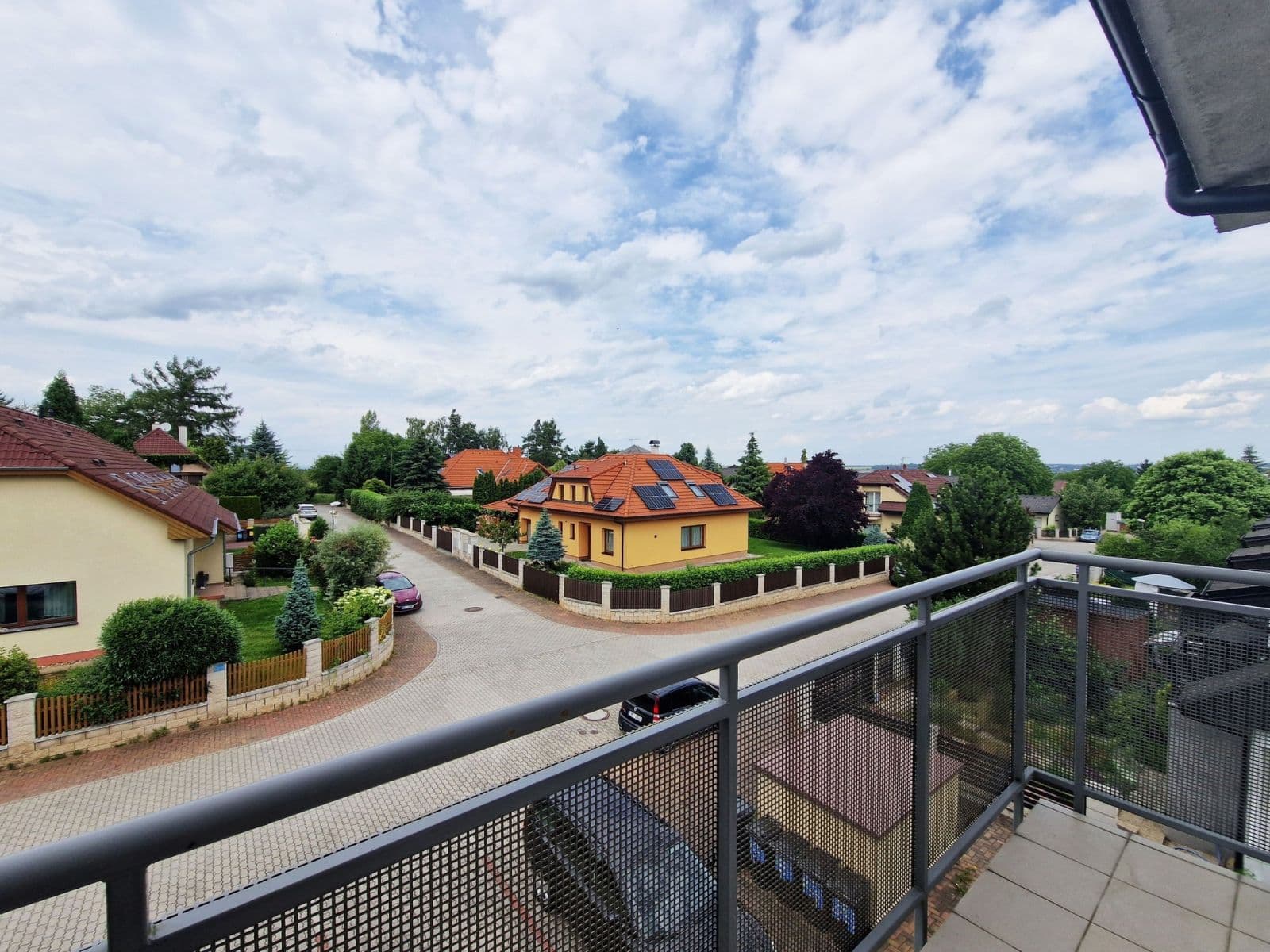 Pronájem bytu 2+kk 42 m², Borkovského, Roztoky, Středočeský kraj Pronájem bytu 2+kk 42 m², Borkovského, Roztoky, Středočeský kraj
