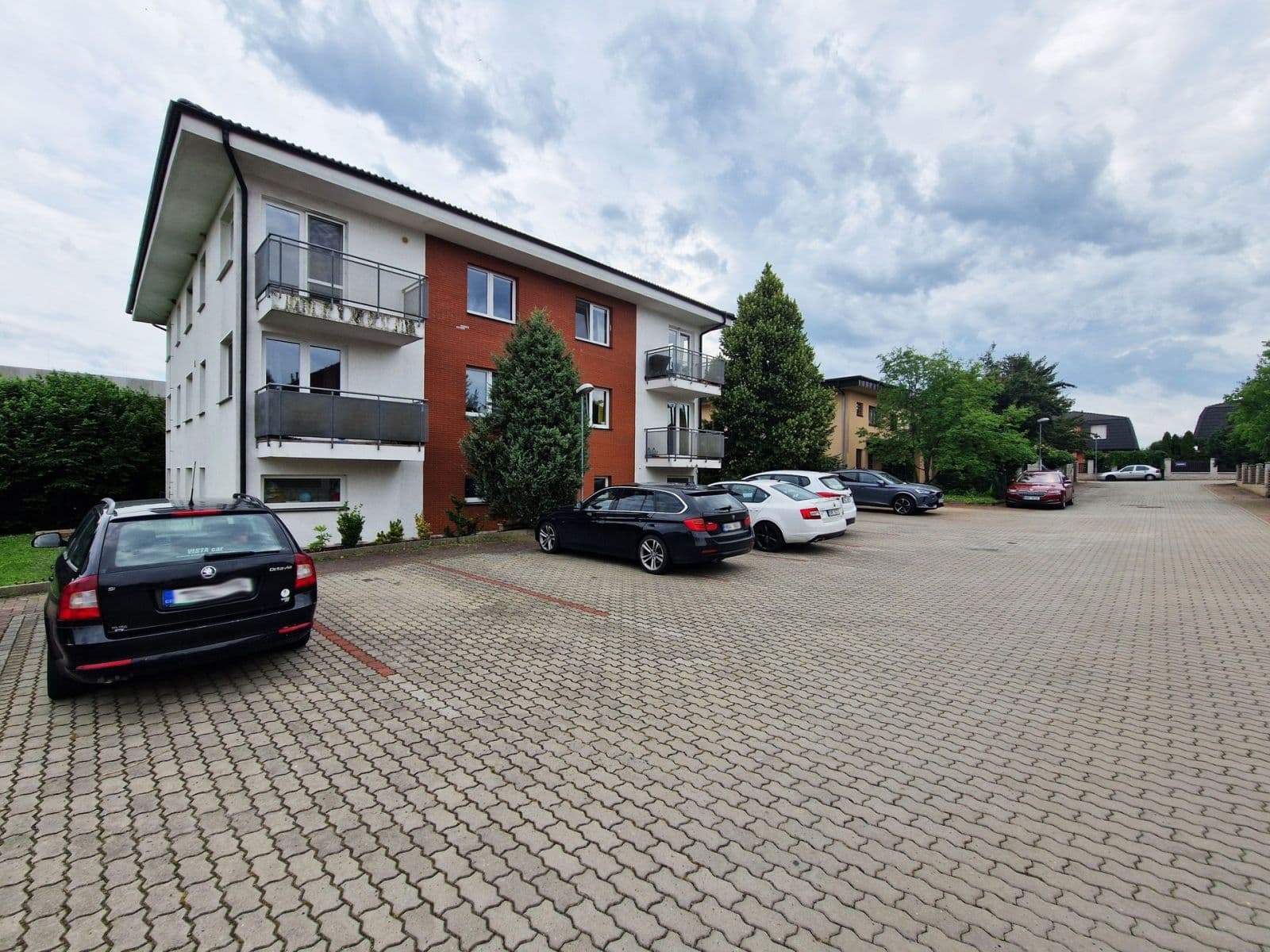 Pronájem bytu 2+kk 42 m², Borkovského, Roztoky, Středočeský kraj Pronájem bytu 2+kk 42 m², Borkovského, Roztoky, Středočeský kraj