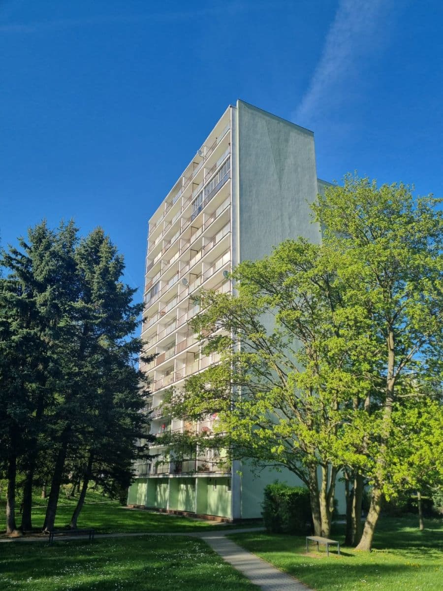 Prodej bytu 2+kk 57 m², Hrdlovská, Osek, Ústecký kraj Prodej bytu 2+kk 57 m², Hrdlovská, Osek, Ústecký kraj