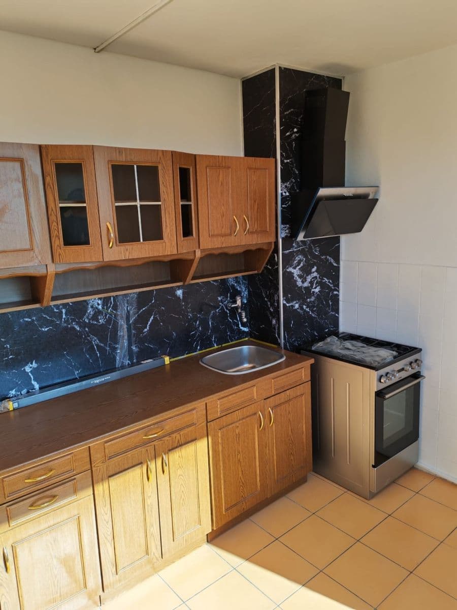 Pronájem bytu 2+1 65 m², Jizerská, Ústí nad Labem, Ústecký kraj Pronájem bytu 2+1 65 m², Jizerská, Ústí nad Labem, Ústecký kraj