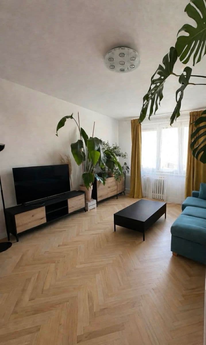 Pronájem bytu 2+1 56 m², Trieda SNP, Banská Bystrica, Banskobystrický kraj Pronájem bytu 2+1 56 m², Trieda SNP, Banská Bystrica, Banskobystrický kraj