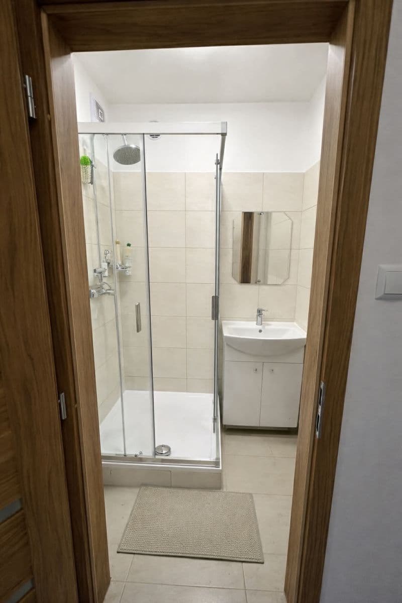 Pronájem bytu 2+1 56 m², Trieda SNP, Banská Bystrica, Banskobystrický kraj Pronájem bytu 2+1 56 m², Trieda SNP, Banská Bystrica, Banskobystrický kraj