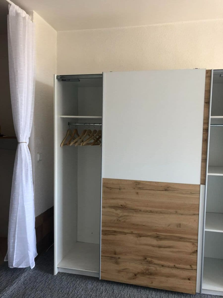 Pronájem bytu 1+kk 29 m², J. Valčíka, Otrokovice, Zlínský kraj Pronájem bytu 1+kk 29 m², J. Valčíka, Otrokovice, Zlínský kraj