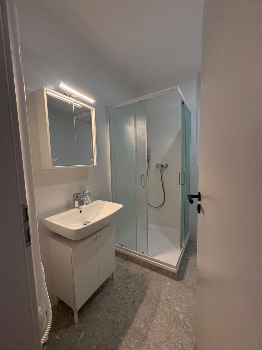 Pronájem bytu Garsoniéra 33 m², Trnava, Trnavský kraj Pronájem bytu Garsoniéra 33 m², Trnava, Trnavský kraj