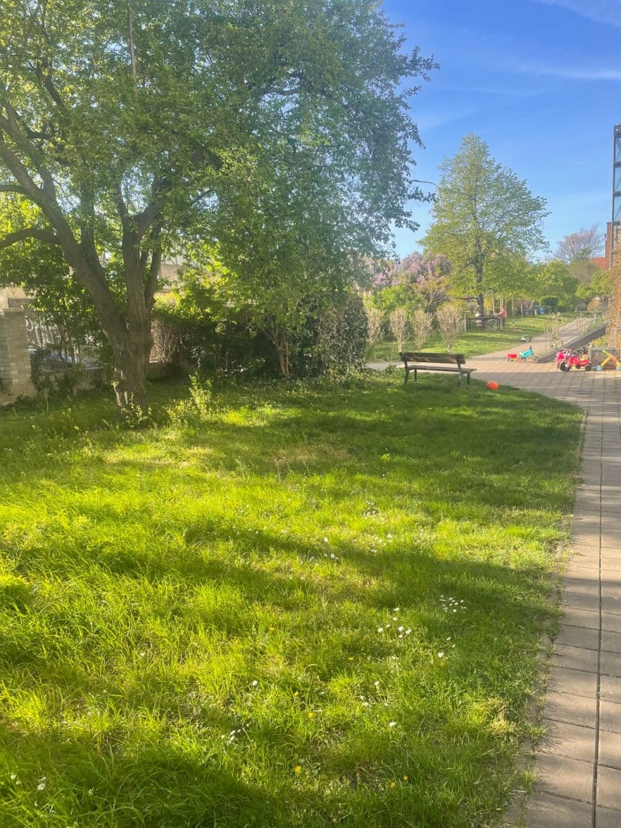 Prodej bytu 2+kk 50 m², Osadní, Praha, Praha Prodej bytu 2+kk 50 m², Osadní, Praha, Praha