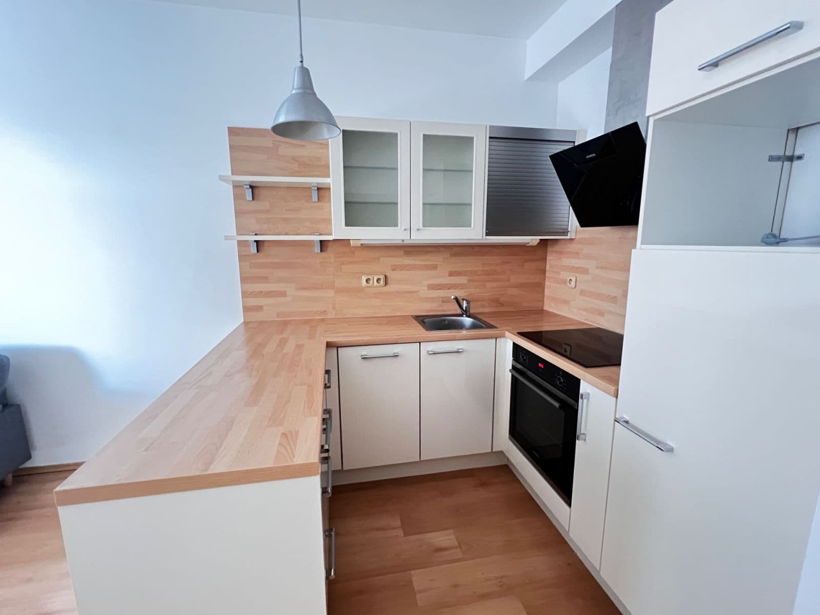 Pronájem bytu 2+kk 43 m², Vladycká, Praha, Praha Pronájem bytu 2+kk 43 m², Vladycká, Praha, Praha