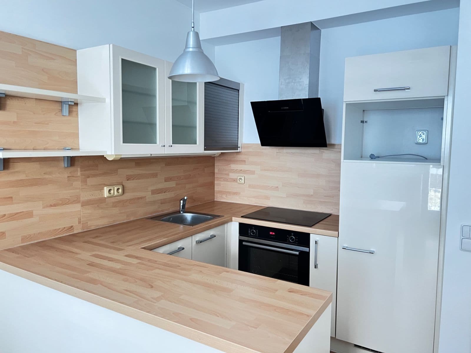 Pronájem bytu 2+kk 43 m², Vladycká, Praha, Praha Pronájem bytu 2+kk 43 m², Vladycká, Praha, Praha
