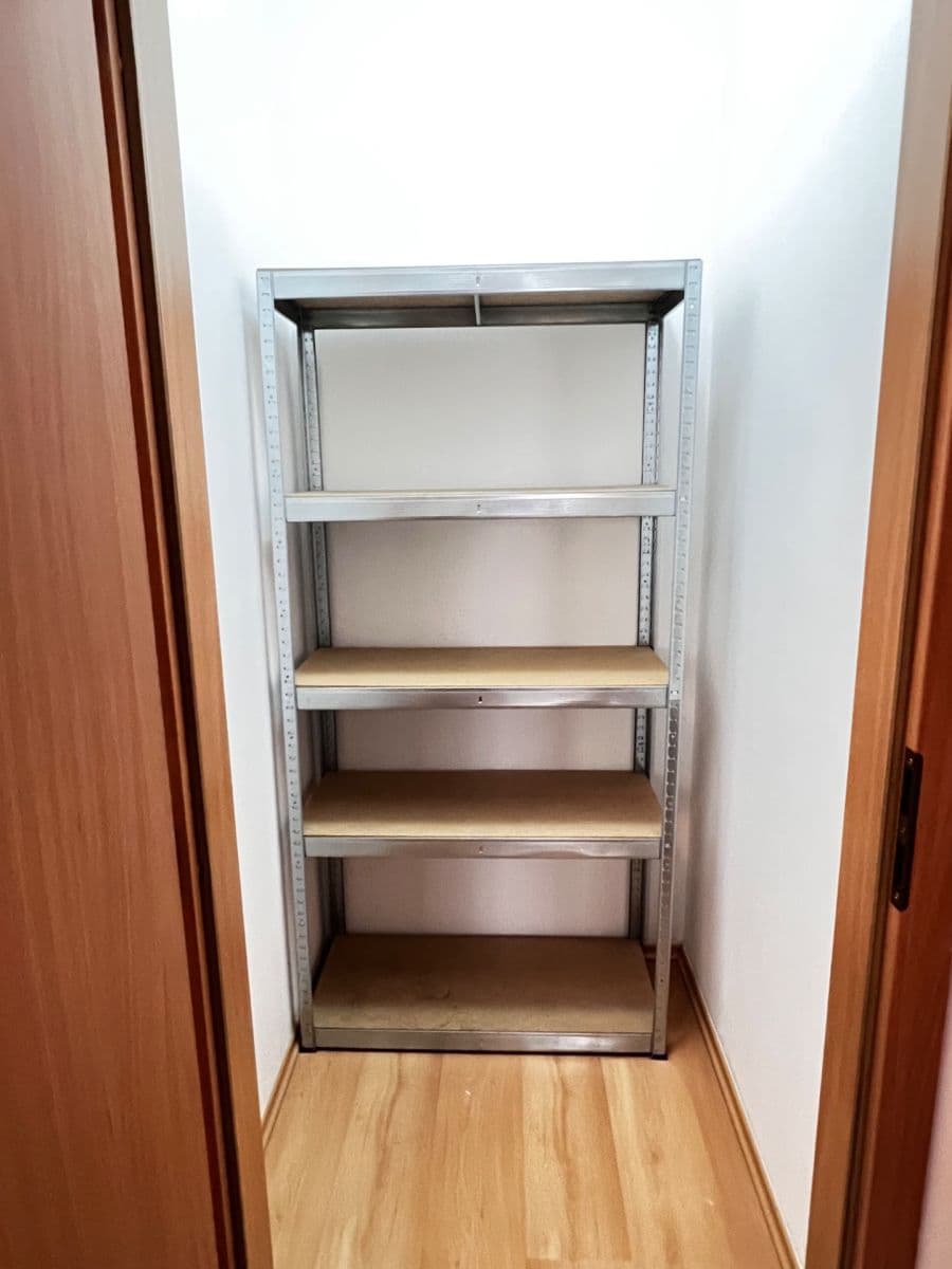 Pronájem bytu 2+kk 43 m², Vladycká, Praha, Praha Pronájem bytu 2+kk 43 m², Vladycká, Praha, Praha