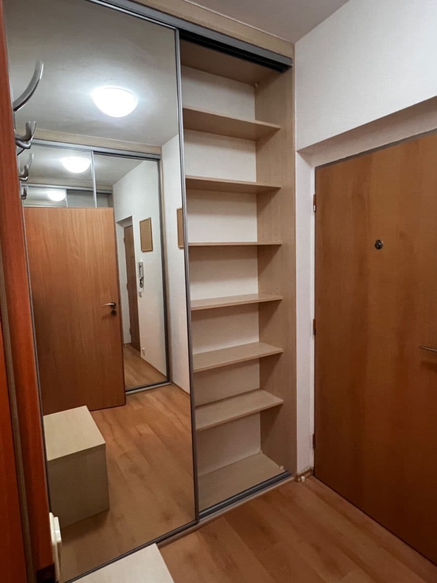 Pronájem bytu 2+kk 43 m², Vladycká, Praha, Praha Pronájem bytu 2+kk 43 m², Vladycká, Praha, Praha