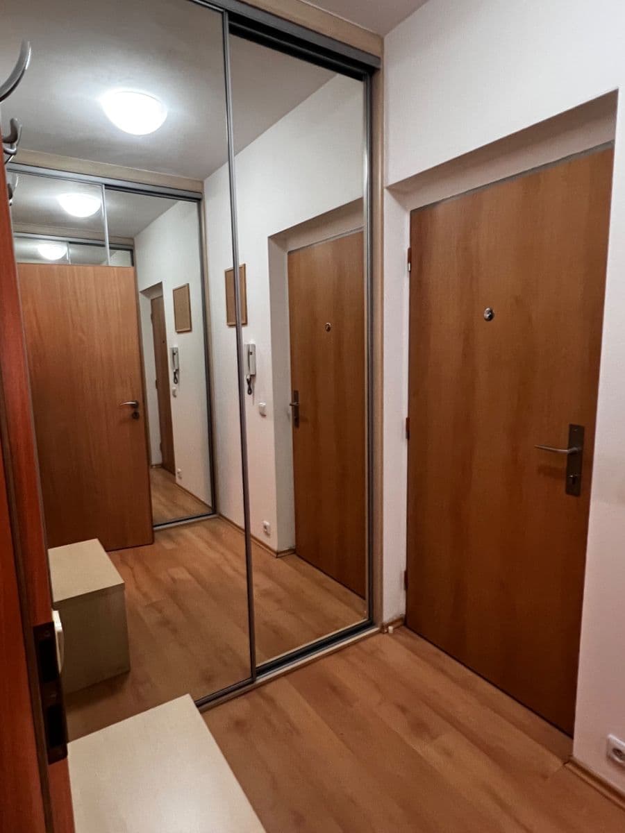 Pronájem bytu 2+kk 43 m², Vladycká, Praha, Praha Pronájem bytu 2+kk 43 m², Vladycká, Praha, Praha