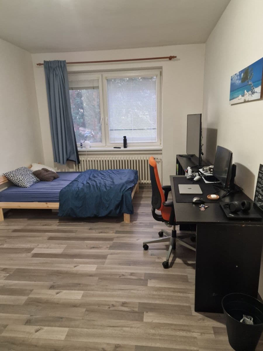 Pronájem bytu 3+1 83 m², Bratří Křičků, Brno, Jihomoravský kraj Pronájem bytu 3+1 83 m², Bratří Křičků, Brno, Jihomoravský kraj