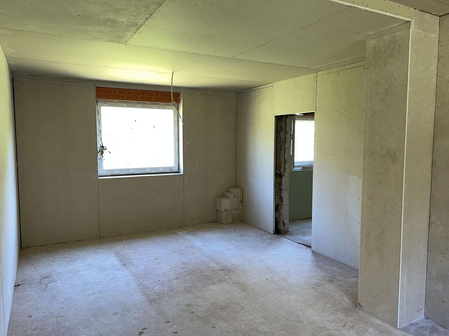 Prodej domu 155 m², pozemek 2.833 m², Neue Mühler Weg 4, Preußisch Oldendorf, Severní Porýní-Vestfálsko Prodej domu 155 m², pozemek 2.833 m², Neue Mühler Weg 4, Preußisch Oldendorf, Severní Porýní-Vestfálsko