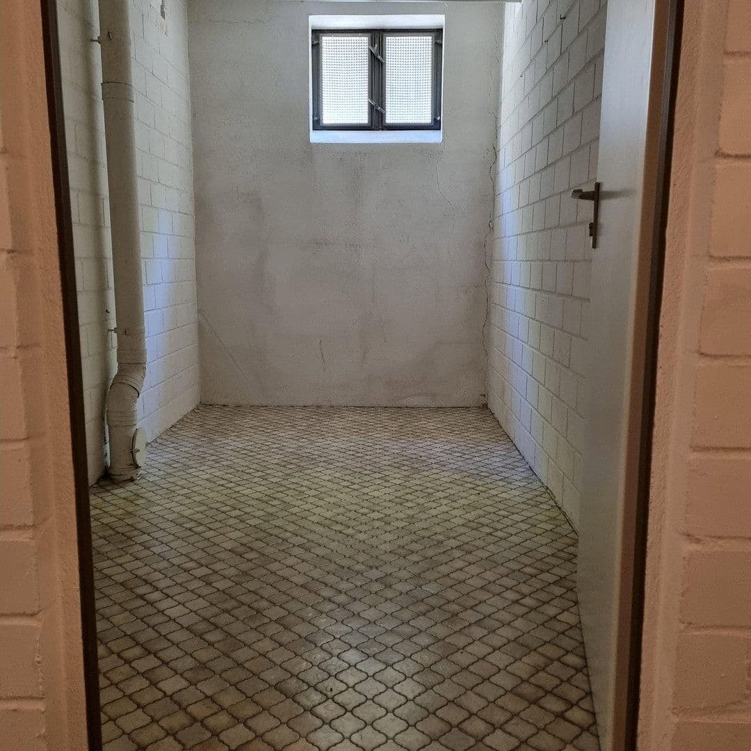 Pronájem bytu 1+kk 42 m², Maintalstraße 137b, Bad Berneck im Fichtelgebirge, Bavorsko Pronájem bytu 1+kk 42 m², Maintalstraße 137b, Bad Berneck im Fichtelgebirge, Bavorsko