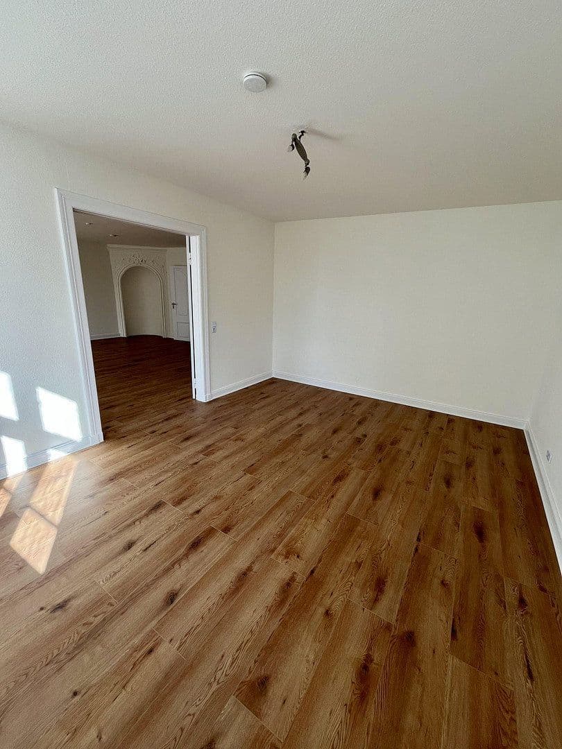 Pronájem bytu 3+1 109 m², Sankt Jürgen Straße 1, Itzehoe, Šlesvicko-Holštýnsko Pronájem bytu 3+1 109 m², Sankt Jürgen Straße 1, Itzehoe, Šlesvicko-Holštýnsko