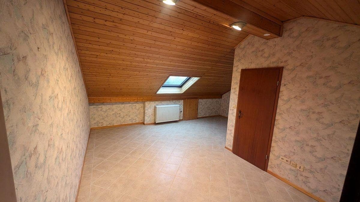 Prodej domu 140 m², pozemek 216 m², Hoelscherweg 5, Darmstadt, Hessen Prodej domu 140 m², pozemek 216 m², Hoelscherweg 5, Darmstadt, Hessen