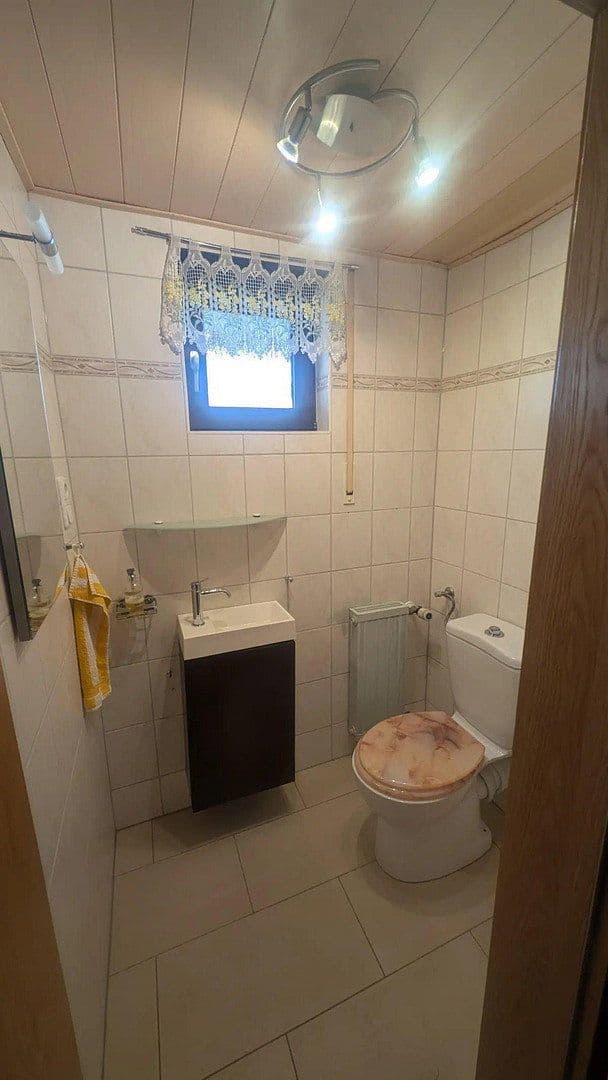 Prodej domu 140 m², pozemek 216 m², Hoelscherweg 5, Darmstadt, Hessen Prodej domu 140 m², pozemek 216 m², Hoelscherweg 5, Darmstadt, Hessen