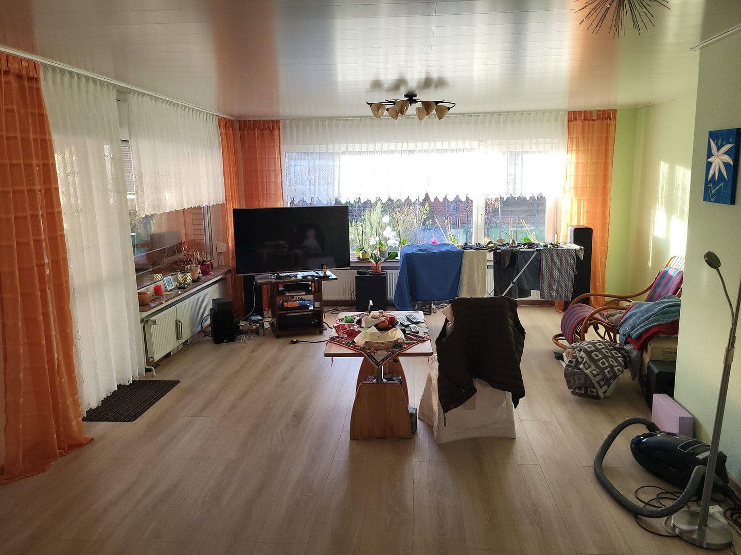 Prodej domu 192 m², pozemek 678 m², Lengede, Dolní Sasko Prodej domu 192 m², pozemek 678 m², Lengede, Dolní Sasko