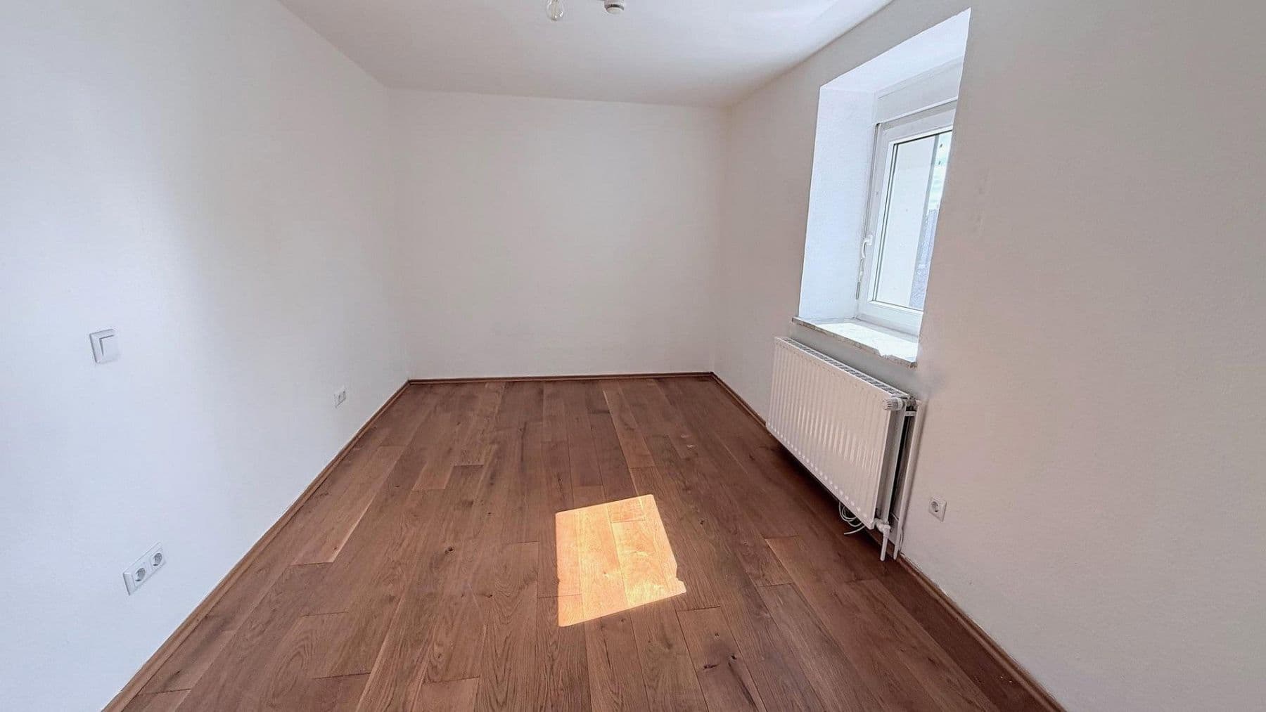 Pronájem bytu 3+kk 94 m², Mittelstraße 2, Schwerte, Severní Porýní-Vestfálsko Pronájem bytu 3+kk 94 m², Mittelstraße 2, Schwerte, Severní Porýní-Vestfálsko