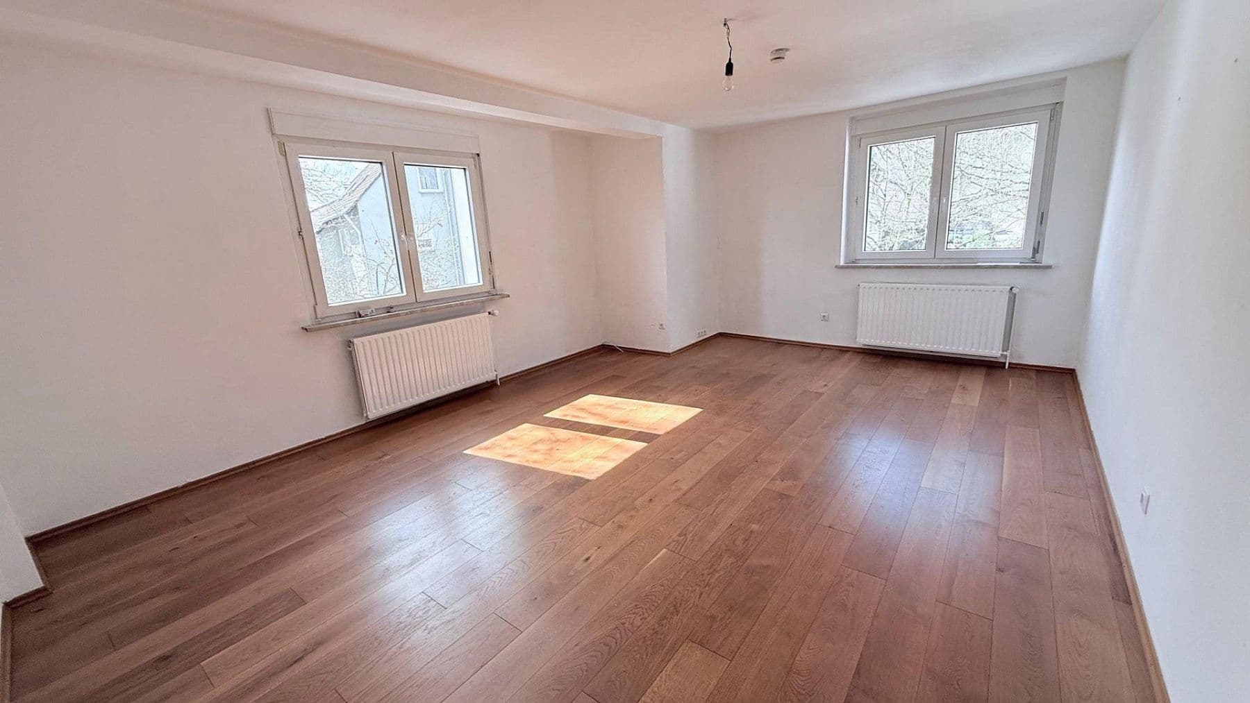 Pronájem bytu 3+kk 94 m², Mittelstraße 2, Schwerte, Severní Porýní-Vestfálsko Pronájem bytu 3+kk 94 m², Mittelstraße 2, Schwerte, Severní Porýní-Vestfálsko