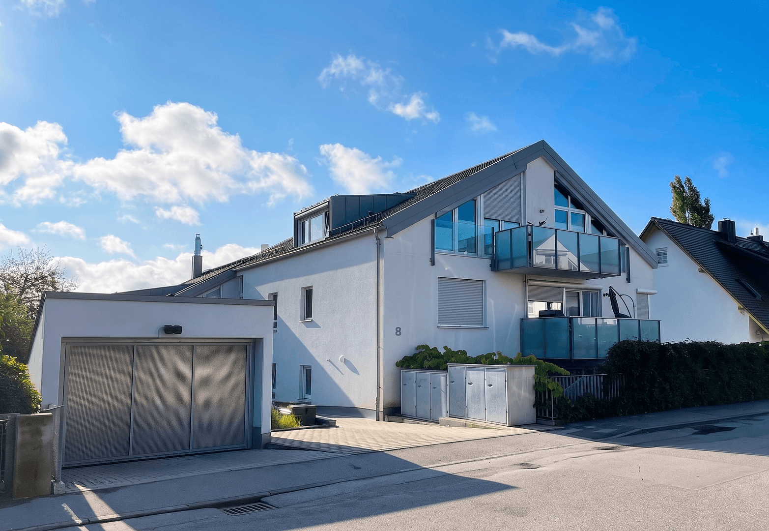 Prodej bytu 2+1 55 m², Fürstenfeldbruck, Bavorsko Prodej bytu 2+1 55 m², Fürstenfeldbruck, Bavorsko