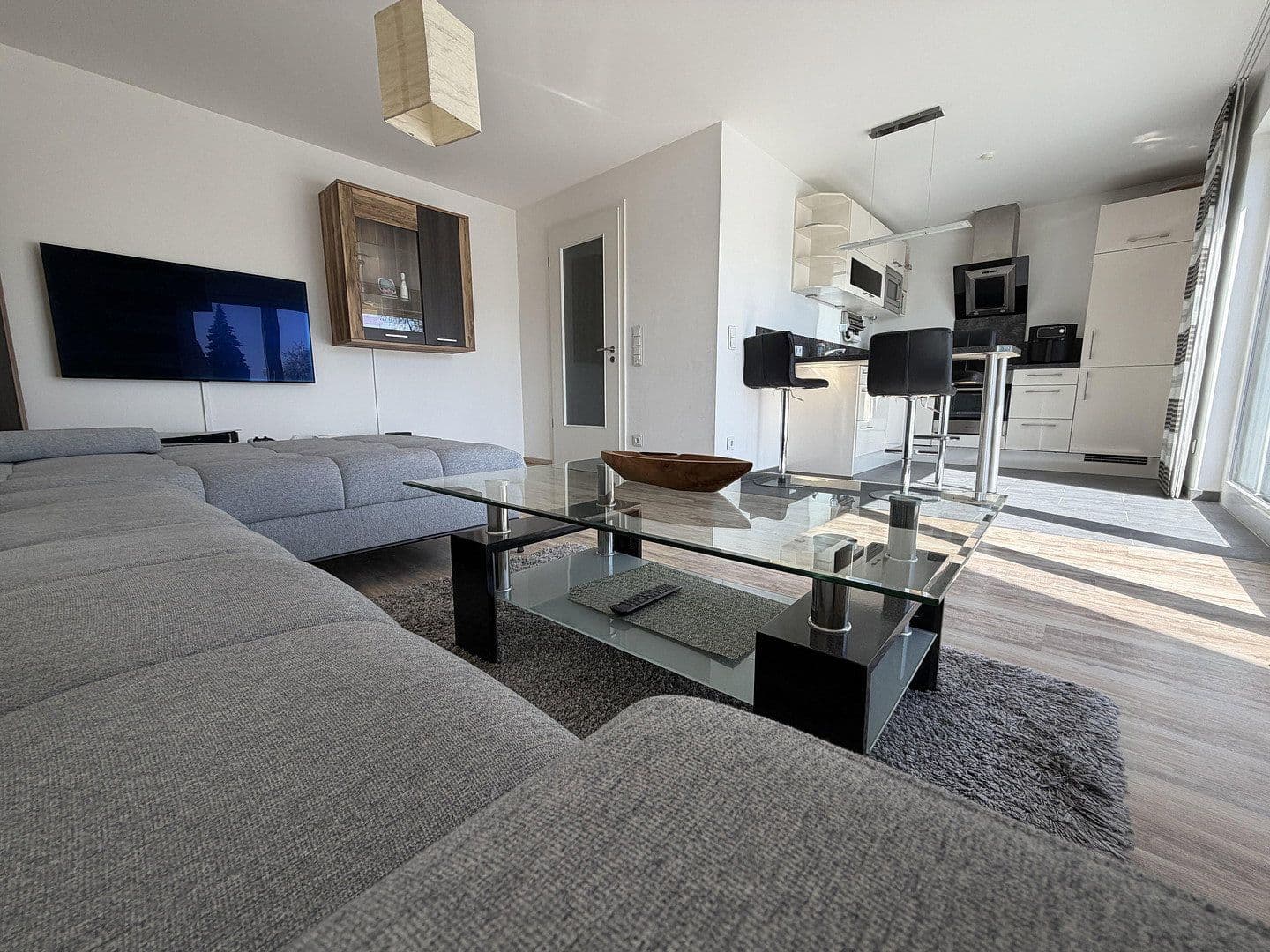 Prodej bytu 2+1 55 m², Fürstenfeldbruck, Bavorsko Prodej bytu 2+1 55 m², Fürstenfeldbruck, Bavorsko