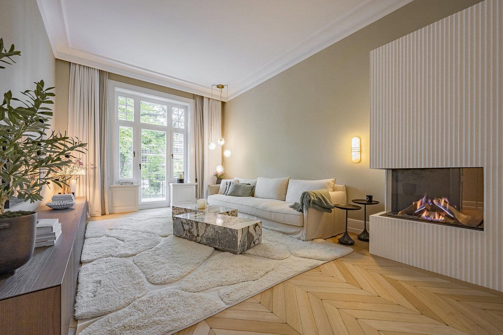 Prodej bytu 4+1 178 m², Hamburg, Hamburg Prodej bytu 4+1 178 m², Hamburg, Hamburg