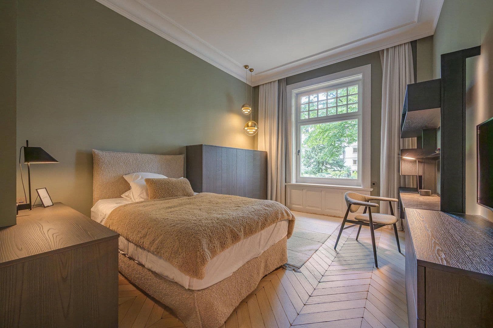 Prodej bytu 4+1 178 m², Hamburg, Hamburg Prodej bytu 4+1 178 m², Hamburg, Hamburg