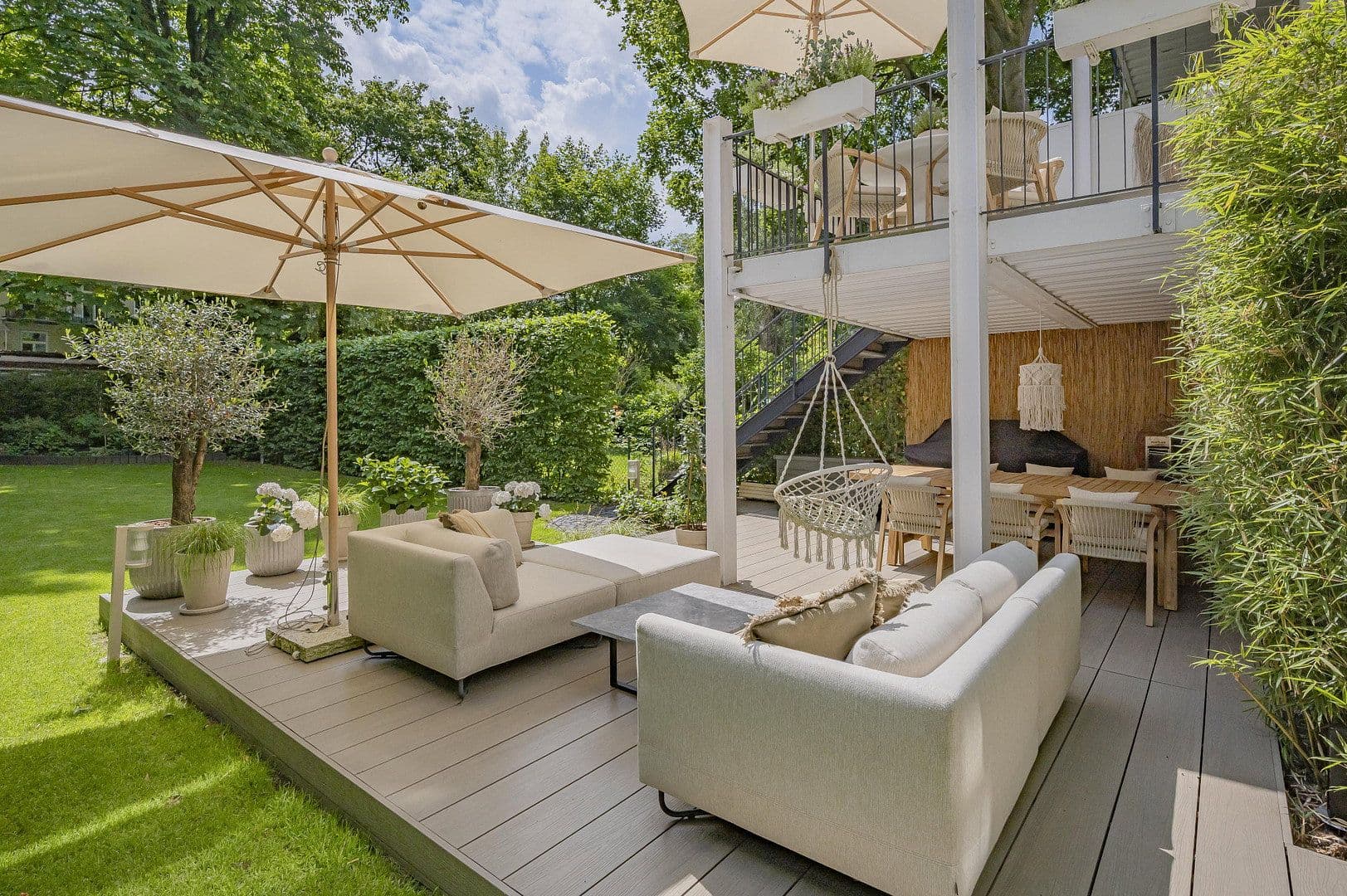 Prodej bytu 4+1 178 m², Hamburg, Hamburg Prodej bytu 4+1 178 m², Hamburg, Hamburg