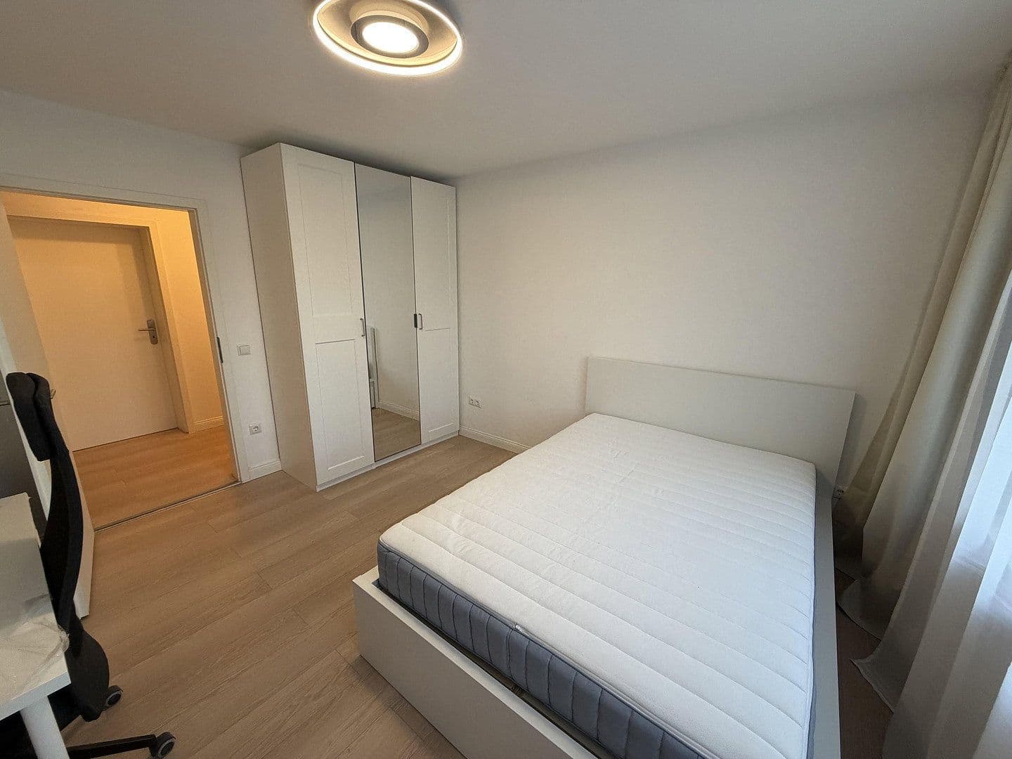Pronájem bytu 3+1 74 m², Wastl-Witt-Str. 7, München, Bavorsko Pronájem bytu 3+1 74 m², Wastl-Witt-Str. 7, München, Bavorsko