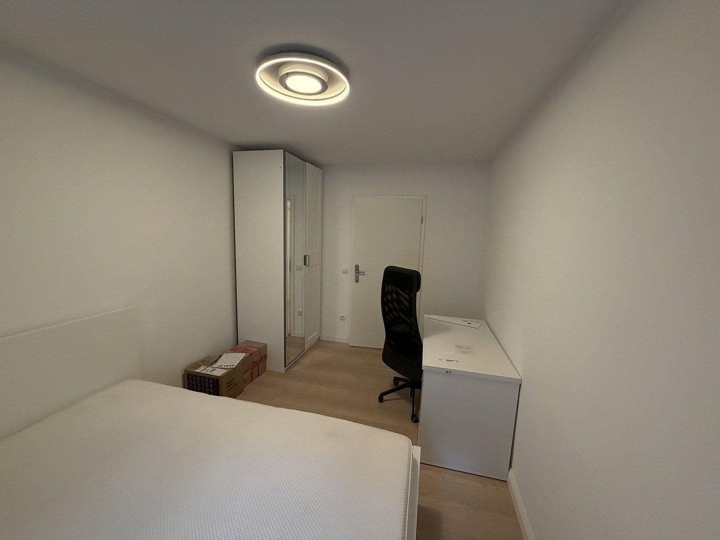 Pronájem bytu 3+1 74 m², Wastl-Witt-Str. 7, München, Bavorsko Pronájem bytu 3+1 74 m², Wastl-Witt-Str. 7, München, Bavorsko