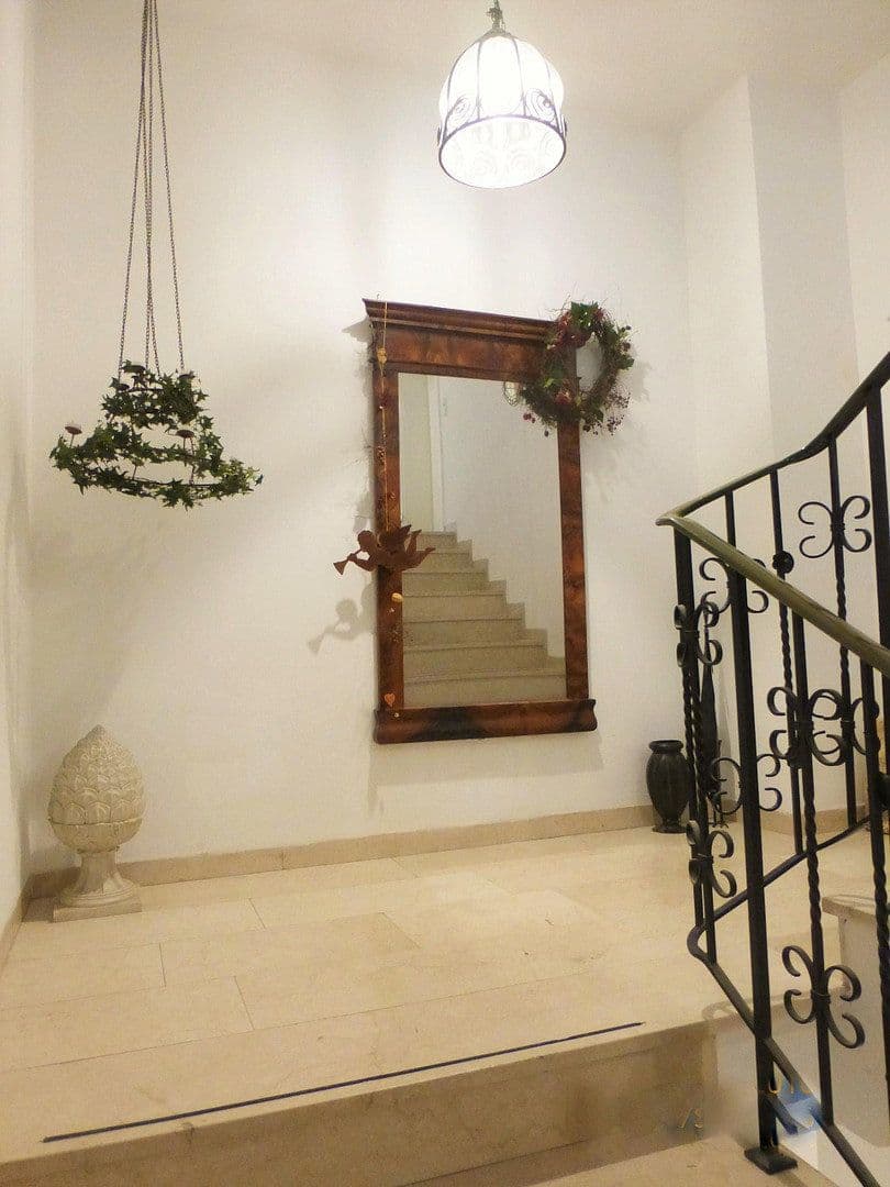 Pronájem bytu 2+1 72 m², Donaustrasse 20, Kelheim, Bavorsko Pronájem bytu 2+1 72 m², Donaustrasse 20, Kelheim, Bavorsko