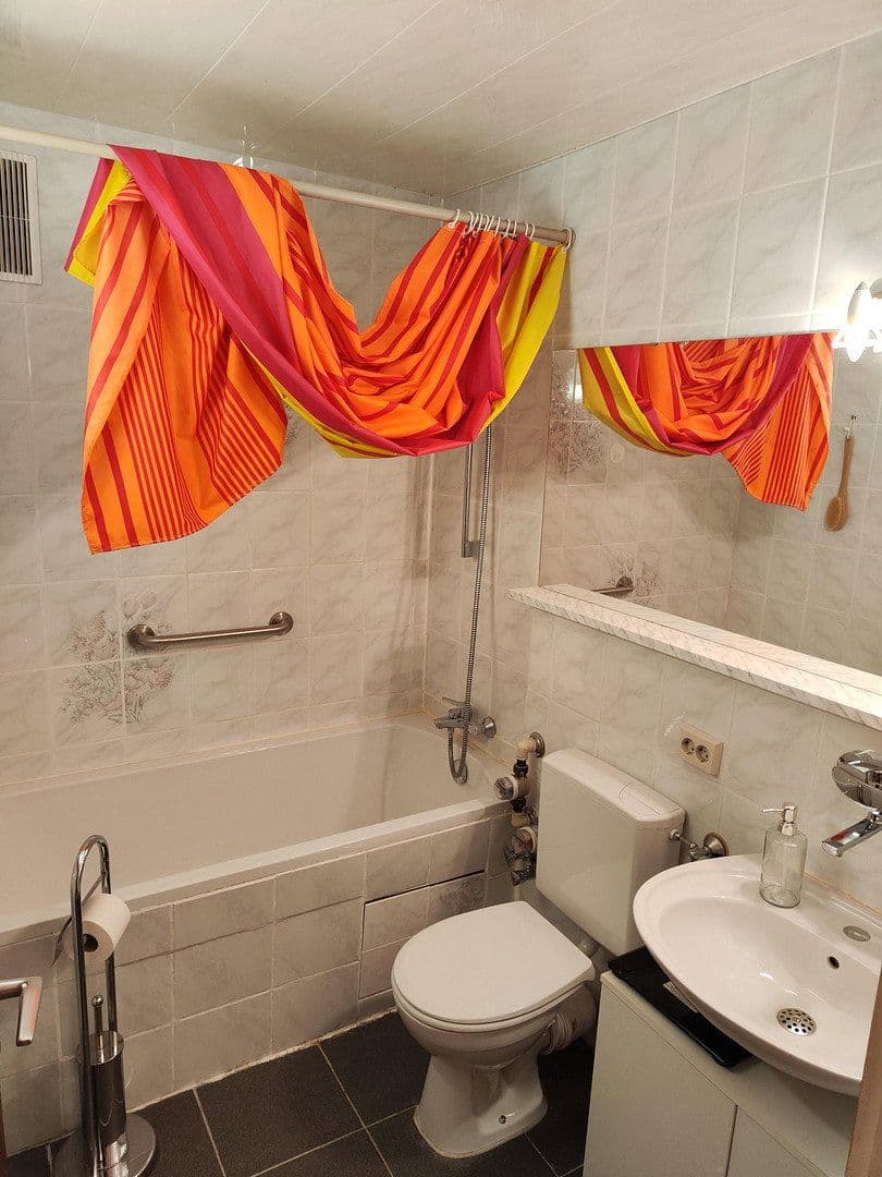 Pronájem bytu 2+1 42 m², Kärntner Straße 39, Freudenstadt, Bádensko-Württembersko Pronájem bytu 2+1 42 m², Kärntner Straße 39, Freudenstadt, Bádensko-Württembersko