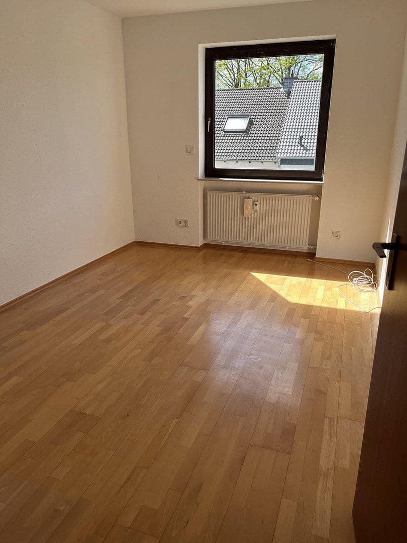 Prodej bytu 3+1 94 m², Heusenstamm, Hessen Prodej bytu 3+1 94 m², Heusenstamm, Hessen