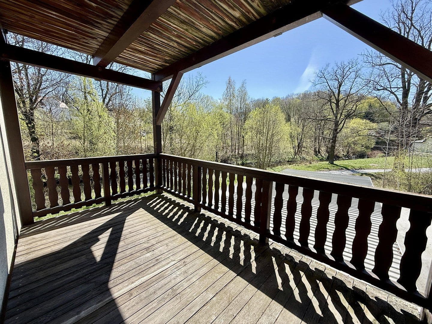 Pronájem bytu 4+1 115 m², Schirgiswalde-Kirschau, Sasko Pronájem bytu 4+1 115 m², Schirgiswalde-Kirschau, Sasko