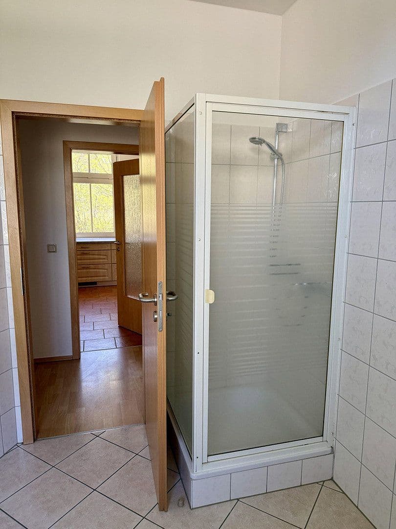 Pronájem bytu 4+1 115 m², Schirgiswalde-Kirschau, Sasko Pronájem bytu 4+1 115 m², Schirgiswalde-Kirschau, Sasko