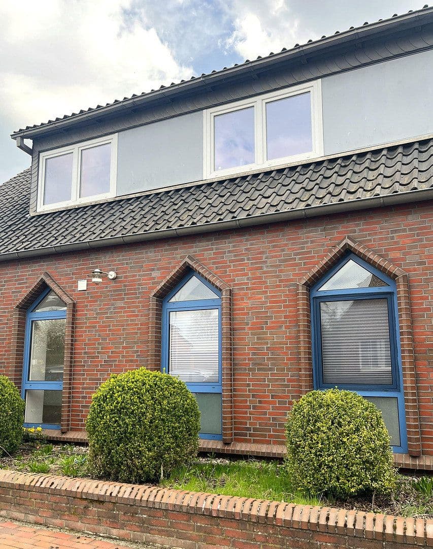 Prodej domu 417 m², pozemek 1.200 m², Hauptstr. 16, Altenmedingen, Dolní Sasko Prodej domu 417 m², pozemek 1.200 m², Hauptstr. 16, Altenmedingen, Dolní Sasko