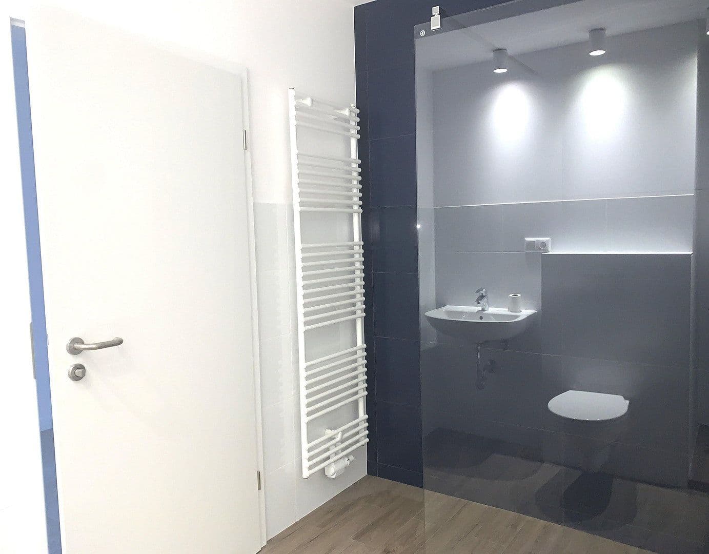 Prodej domu 417 m², pozemek 1.200 m², Hauptstr. 16, Altenmedingen, Dolní Sasko Prodej domu 417 m², pozemek 1.200 m², Hauptstr. 16, Altenmedingen, Dolní Sasko