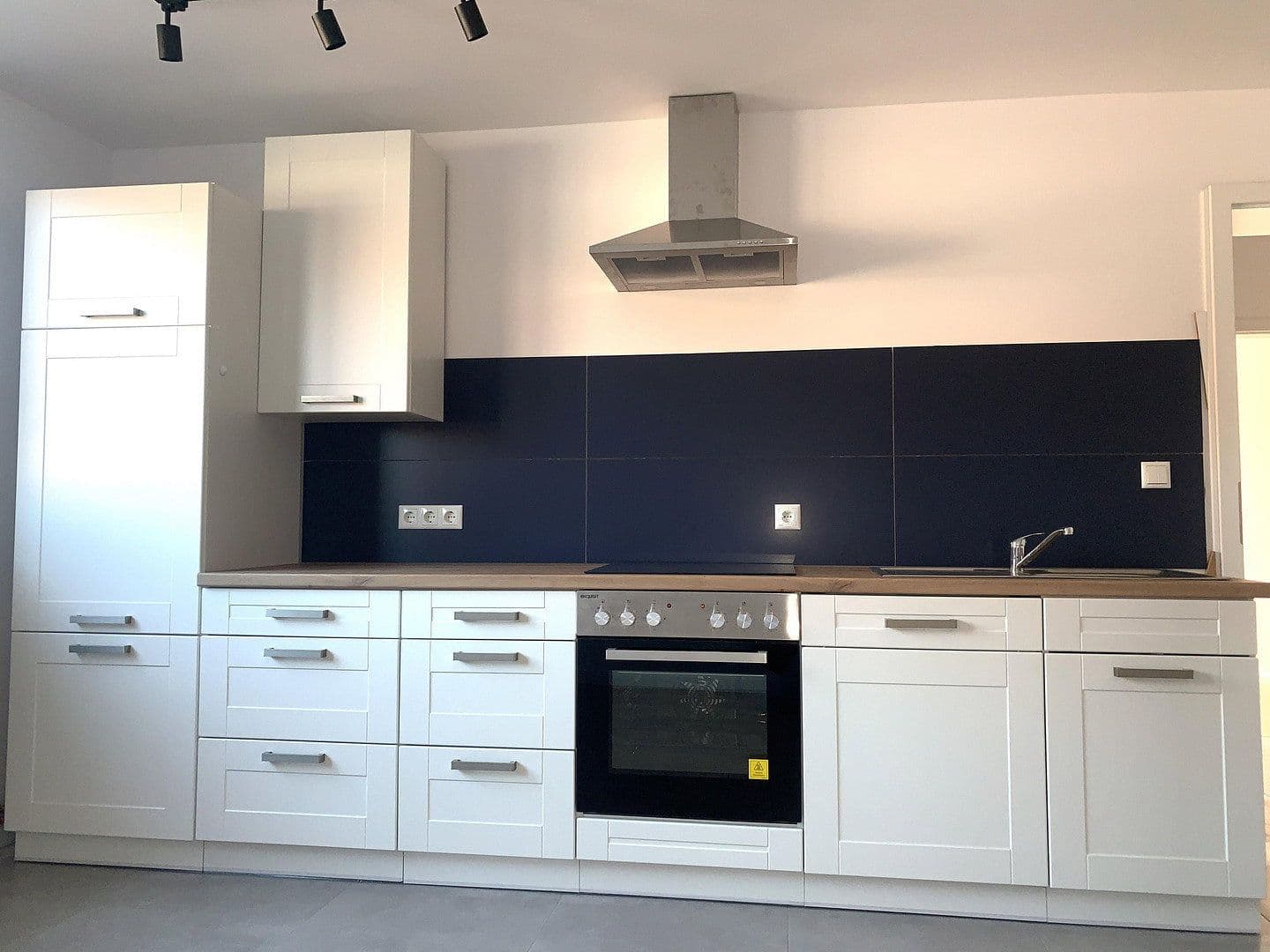 Prodej domu 417 m², pozemek 1.200 m², Hauptstr. 16, Altenmedingen, Dolní Sasko Prodej domu 417 m², pozemek 1.200 m², Hauptstr. 16, Altenmedingen, Dolní Sasko