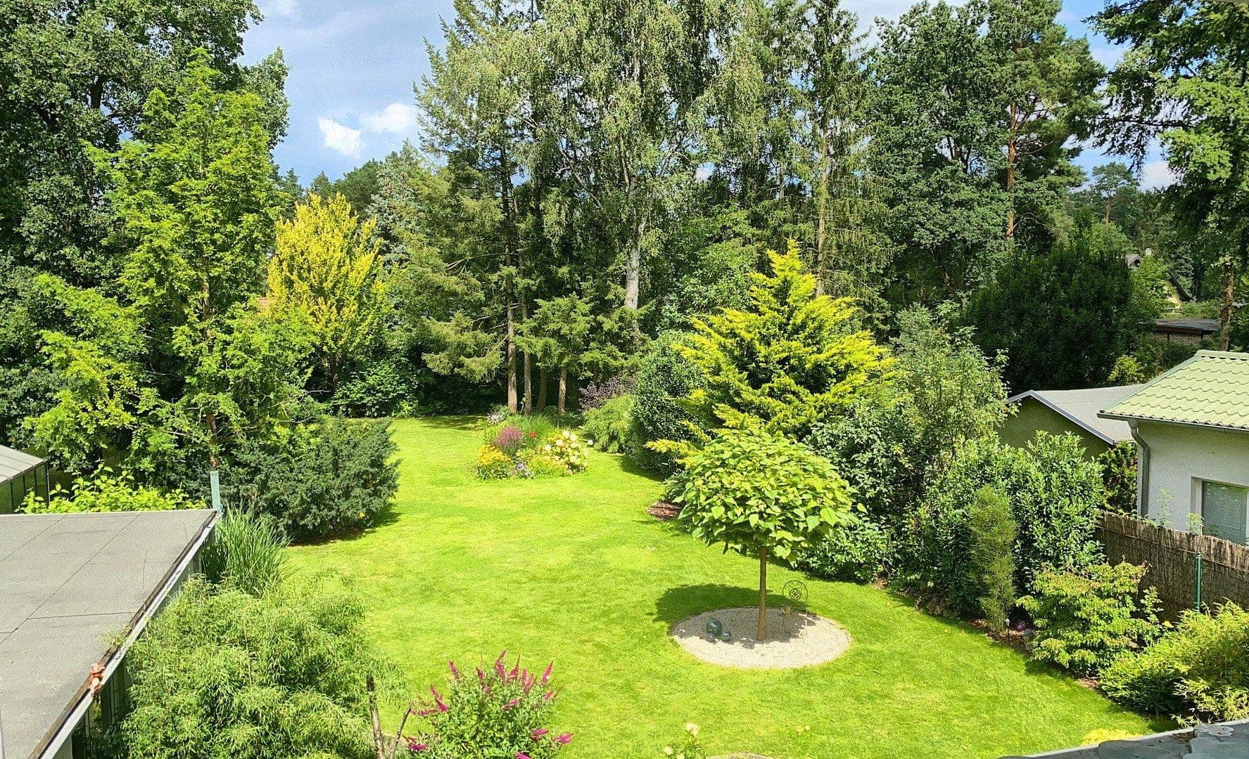 Prodej domu 273 m², pozemek 1.159 m², Mühlenbecker Land, Braniborsko Prodej domu 273 m², pozemek 1.159 m², Mühlenbecker Land, Braniborsko