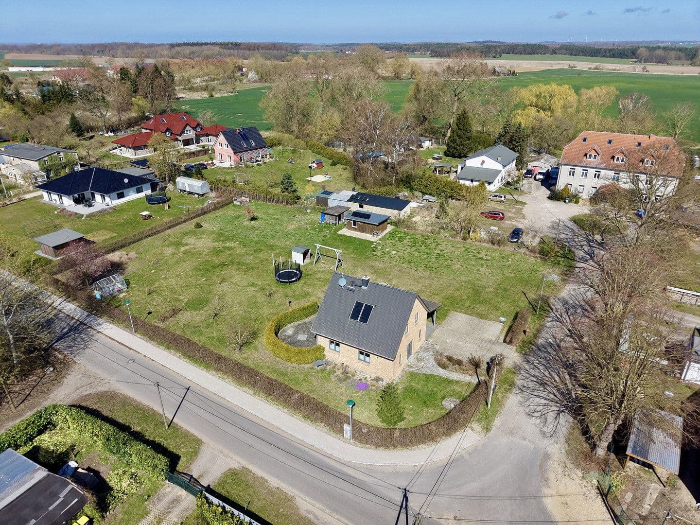 Prodej domu 120 m², pozemek 690 m², Kartlow 34, Neuburg, Mecklenburg-Vorpommern Prodej domu 120 m², pozemek 690 m², Kartlow 34, Neuburg, Mecklenburg-Vorpommern