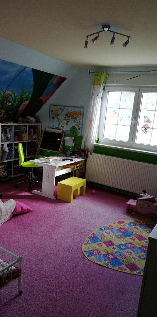 Prodej domu 235 m², pozemek 1.977 m², Dorfstr. 35, Nauen, Braniborsko Prodej domu 235 m², pozemek 1.977 m², Dorfstr. 35, Nauen, Braniborsko