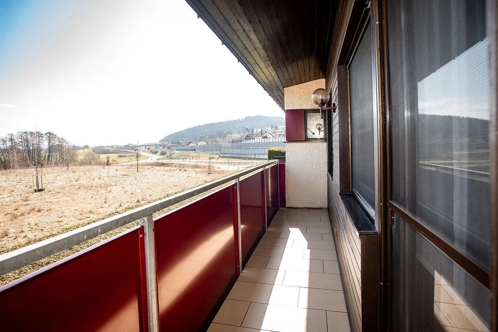 Prodej domu 140 m², pozemek 852 m², Bgm.-Feldbauer-Str. 15, Roding, Bavorsko Prodej domu 140 m², pozemek 852 m², Bgm.-Feldbauer-Str. 15, Roding, Bavorsko