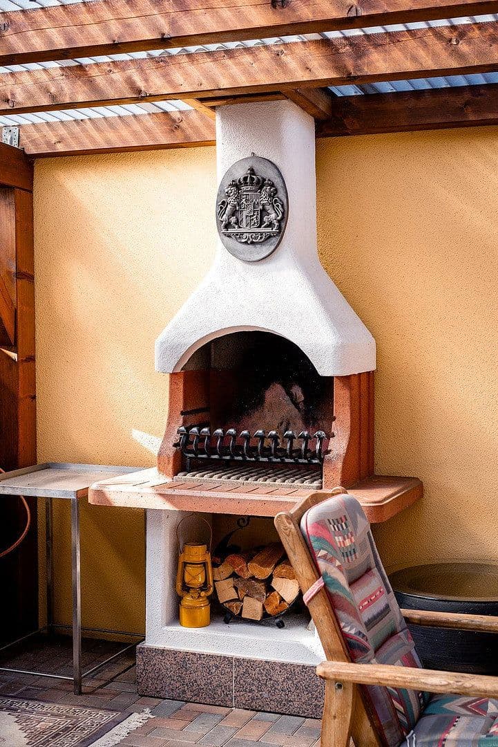 Prodej domu 140 m², pozemek 852 m², Bgm.-Feldbauer-Str. 15, Roding, Bavorsko Prodej domu 140 m², pozemek 852 m², Bgm.-Feldbauer-Str. 15, Roding, Bavorsko