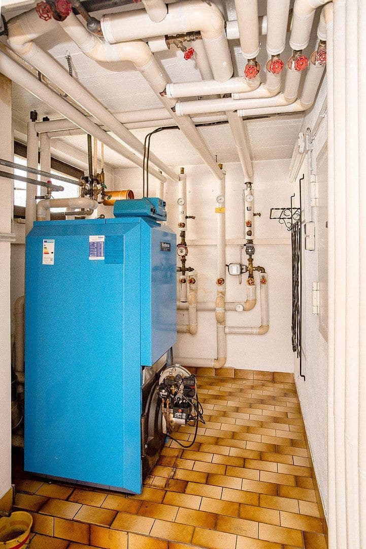 Prodej domu 140 m², pozemek 852 m², Bgm.-Feldbauer-Str. 15, Roding, Bavorsko Prodej domu 140 m², pozemek 852 m², Bgm.-Feldbauer-Str. 15, Roding, Bavorsko