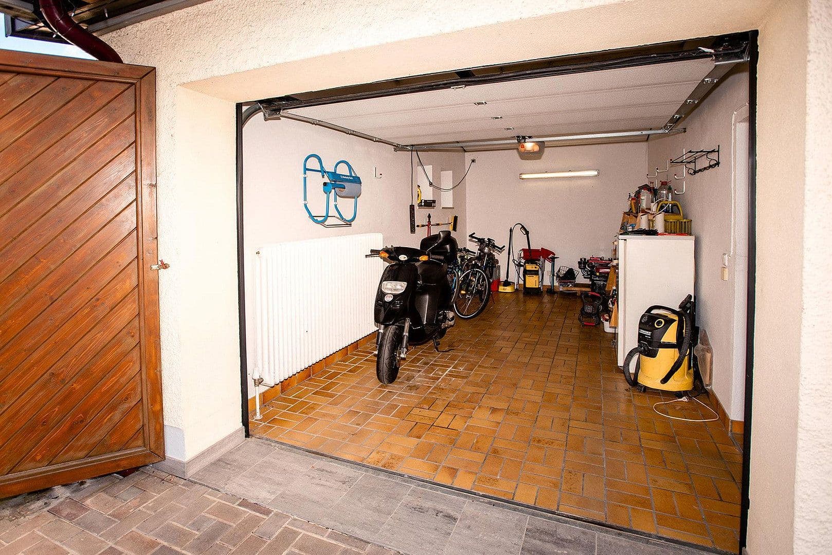 Prodej domu 140 m², pozemek 852 m², Bgm.-Feldbauer-Str. 15, Roding, Bavorsko Prodej domu 140 m², pozemek 852 m², Bgm.-Feldbauer-Str. 15, Roding, Bavorsko